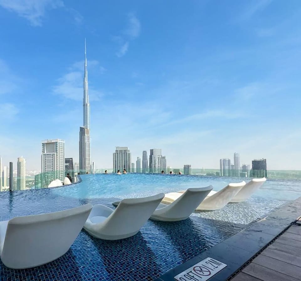 Roof Top Infinity Pool