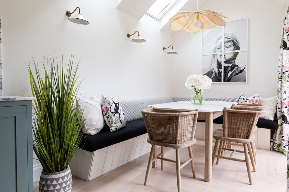 Carpenters Cottage Kitchen - StayCotswold