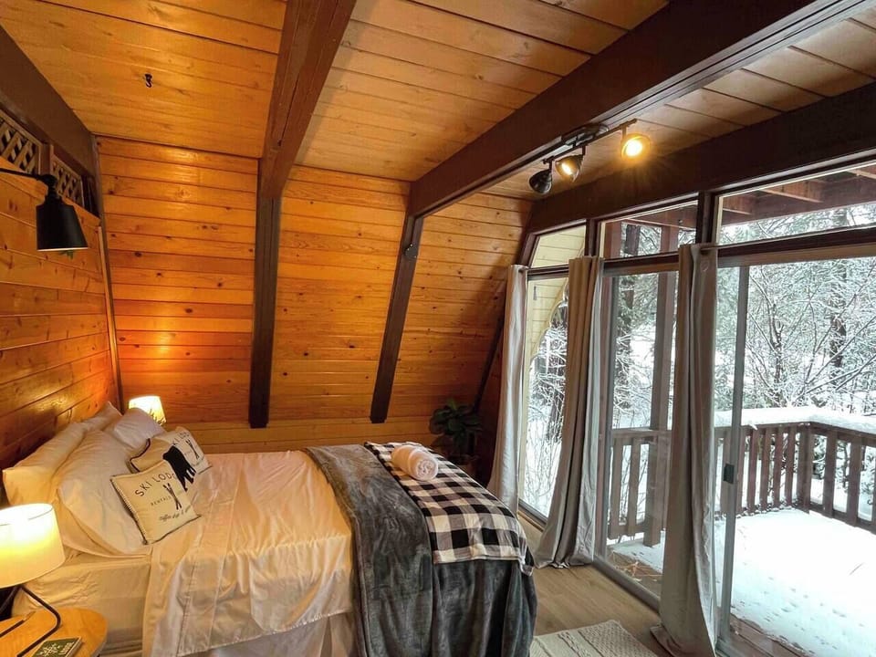 Downstairs Master Suite with a private balcony.