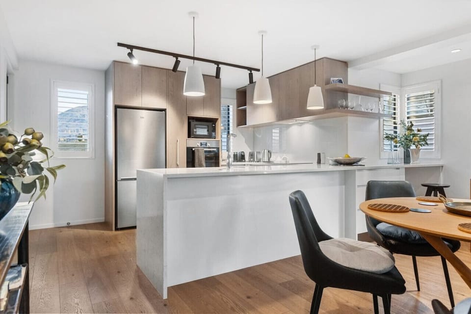 Kitchen and dining area