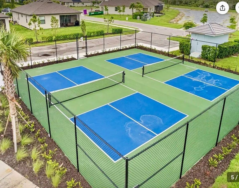 Sport court