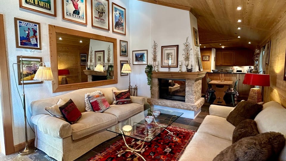 view of the beautiful living room 