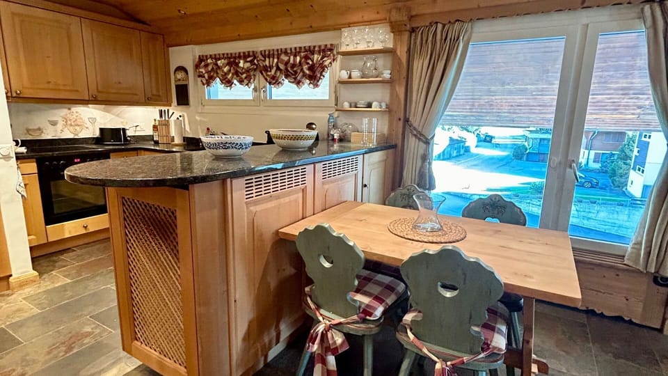 Kitchen table with island
