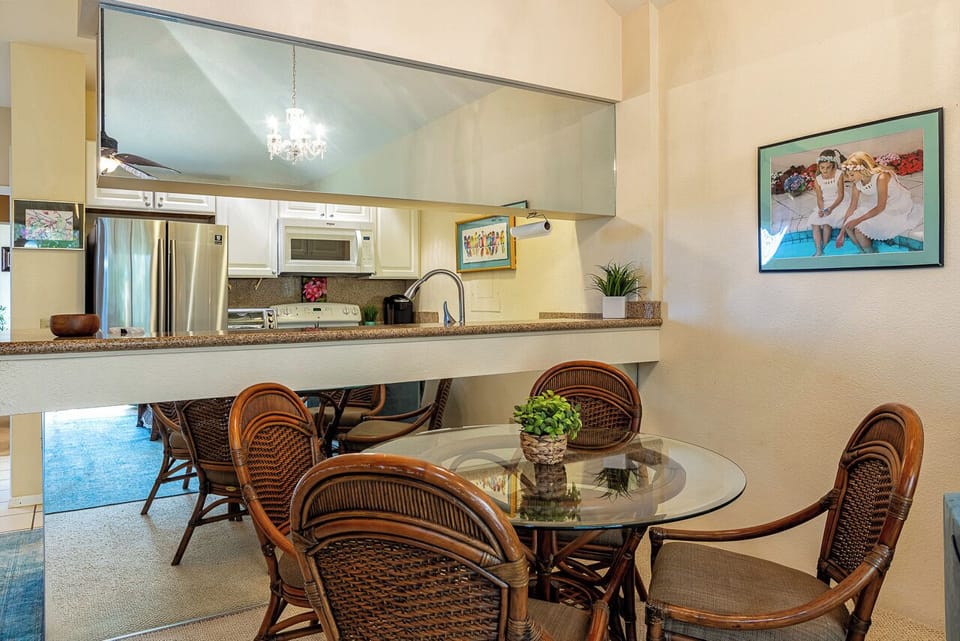 Dining with seating for four