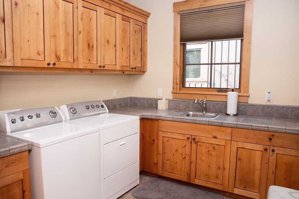 Large Laundry Room