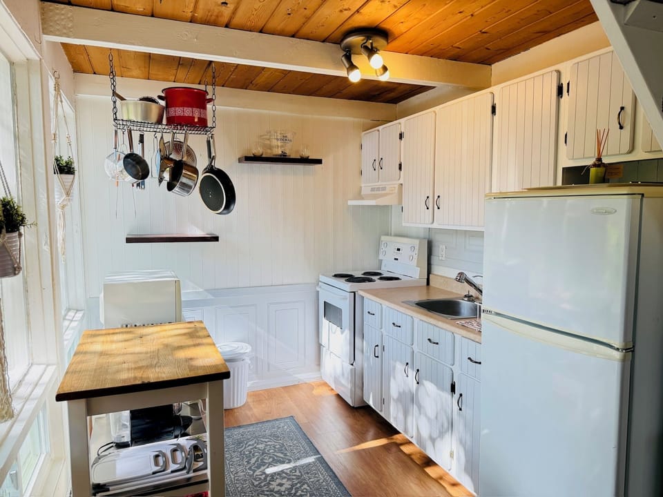 View of the kitchen