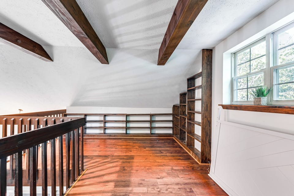 Loft | 2nd Floor