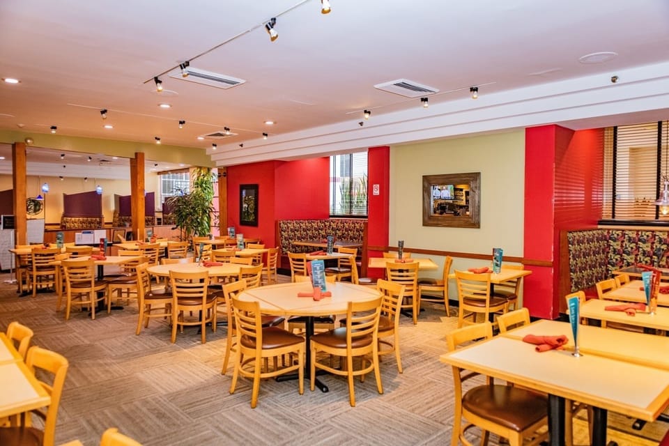 Gather for easy meals in a lively, comfortable dining room.