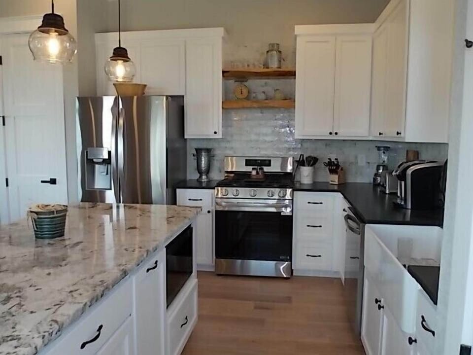 Kitchen (2)