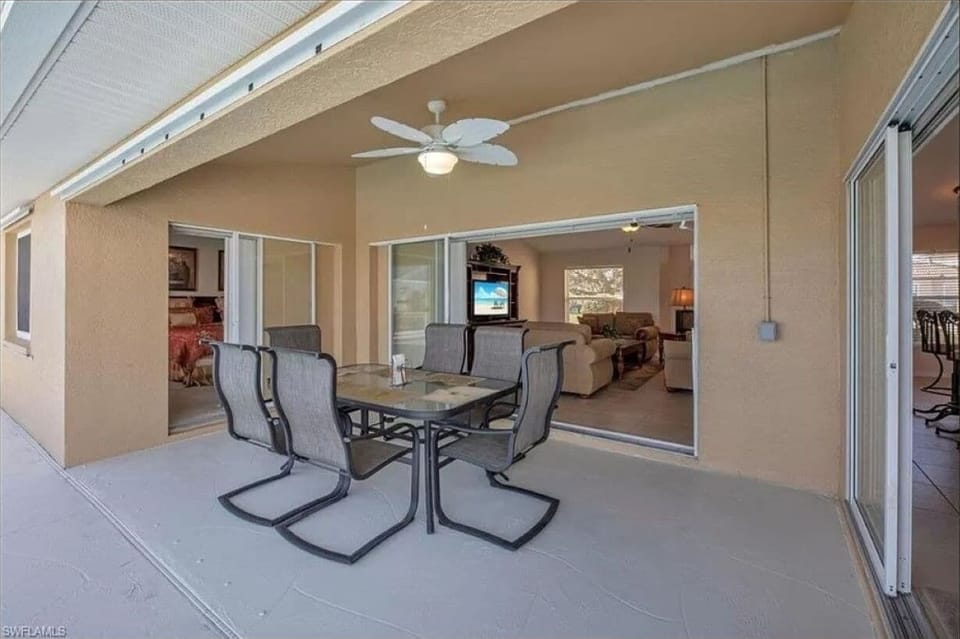 Outdoor Seating