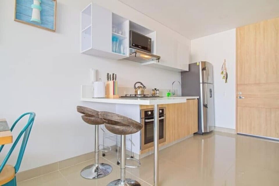 Kitchen bar