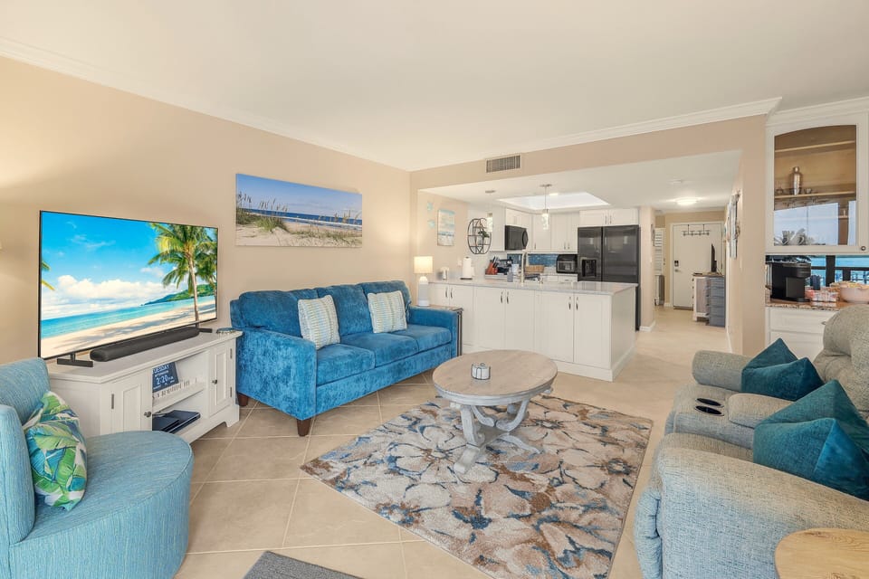 Comfy couch, smart TV and ultra fast wi-fi