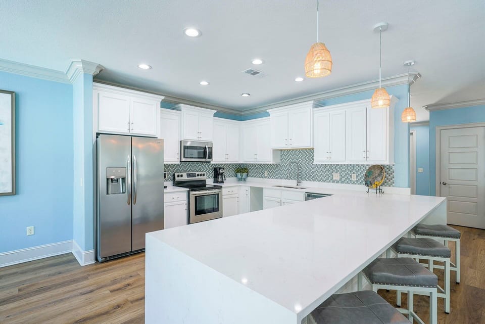 Tangled in Blue - Crystal Beach - Kitchen