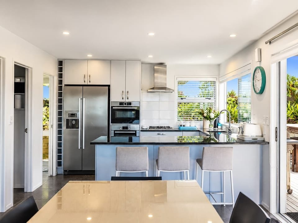 Kitchen with butlers pantry 