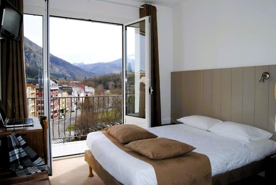 1 Double bed