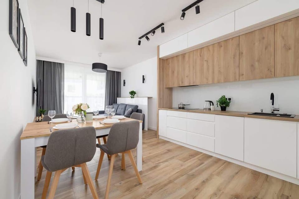 Cook and dine in style with the modern kitchenette and dining area.
