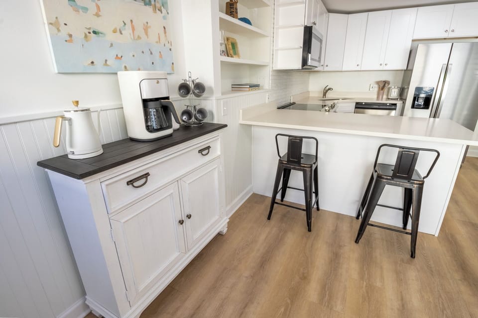 Dining | Coffee/Tea Bar