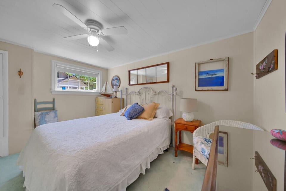 Bedroom 3 has a queen bed