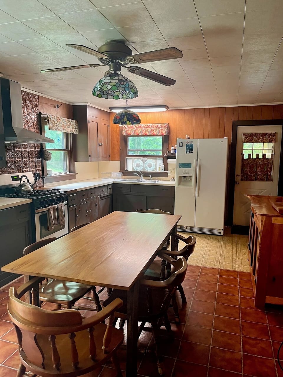 Full sized gas stove & range
