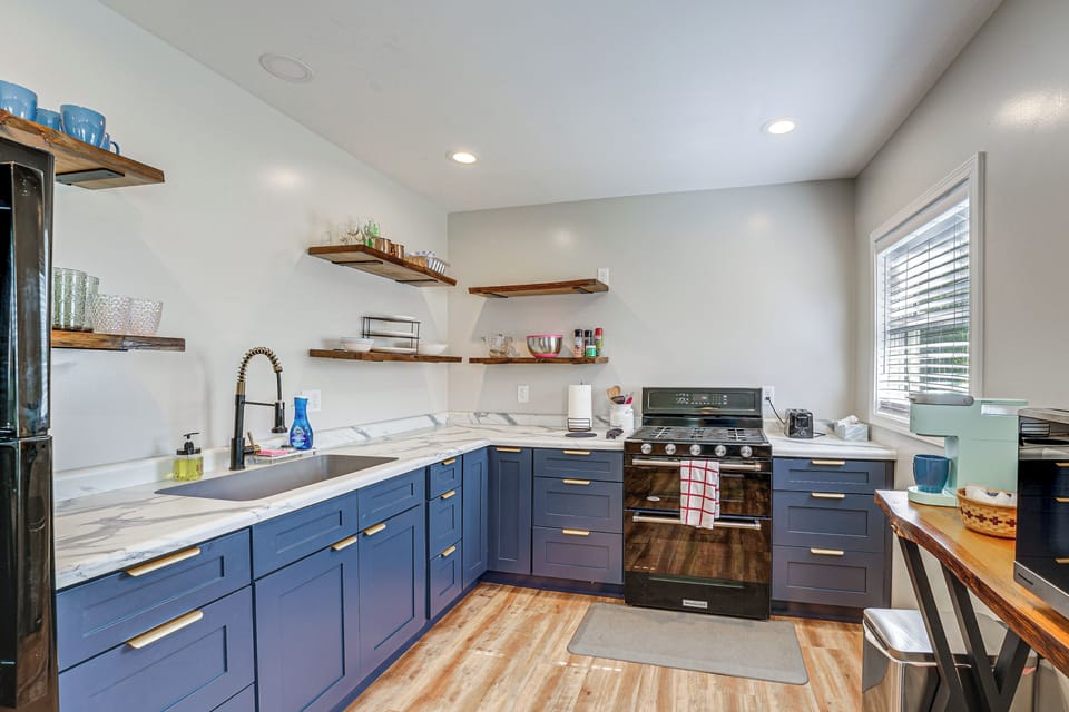 Kitchen | Keurig Coffee Maker | Cooking Basics