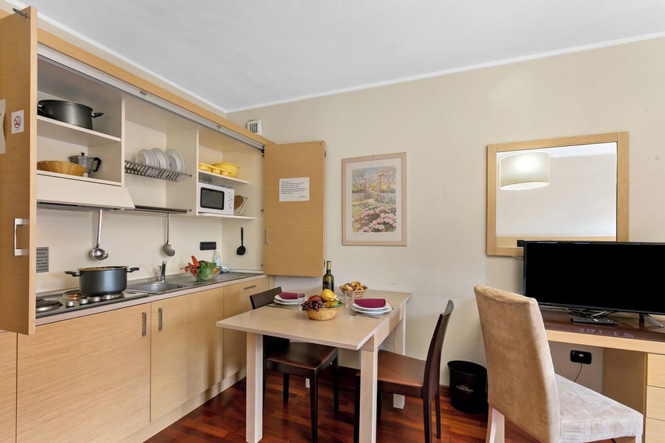 Kitchen and dining area