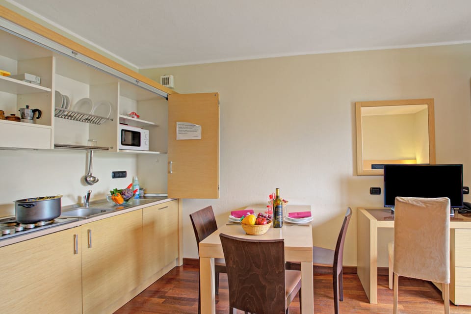 Kitchen and dining area