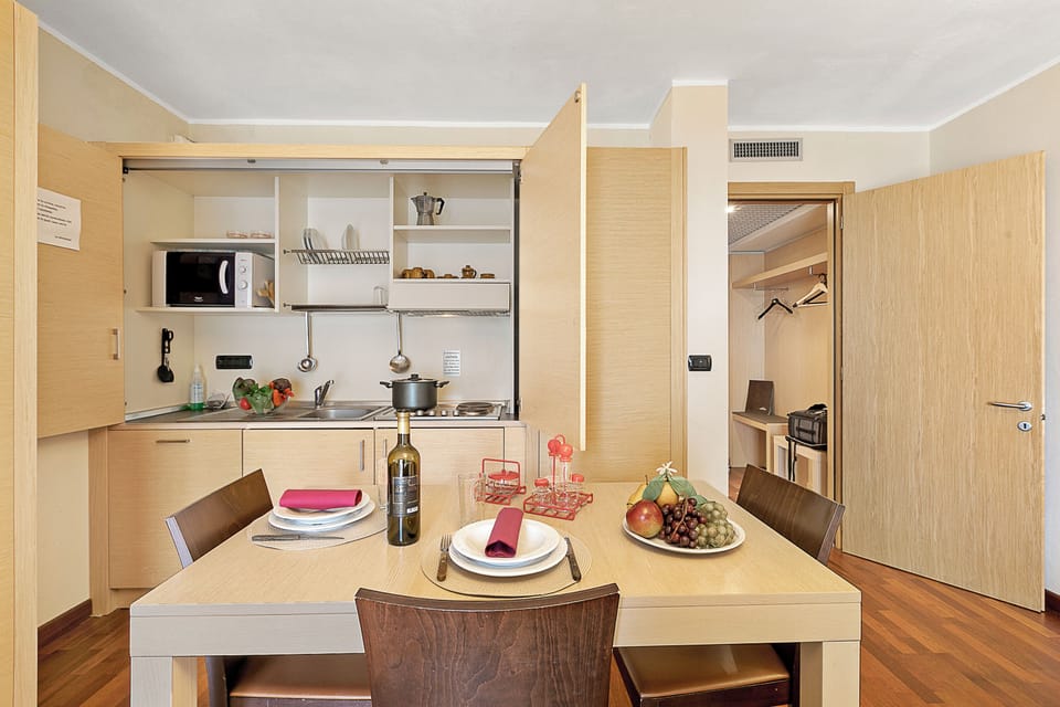 Kitchen and dining area