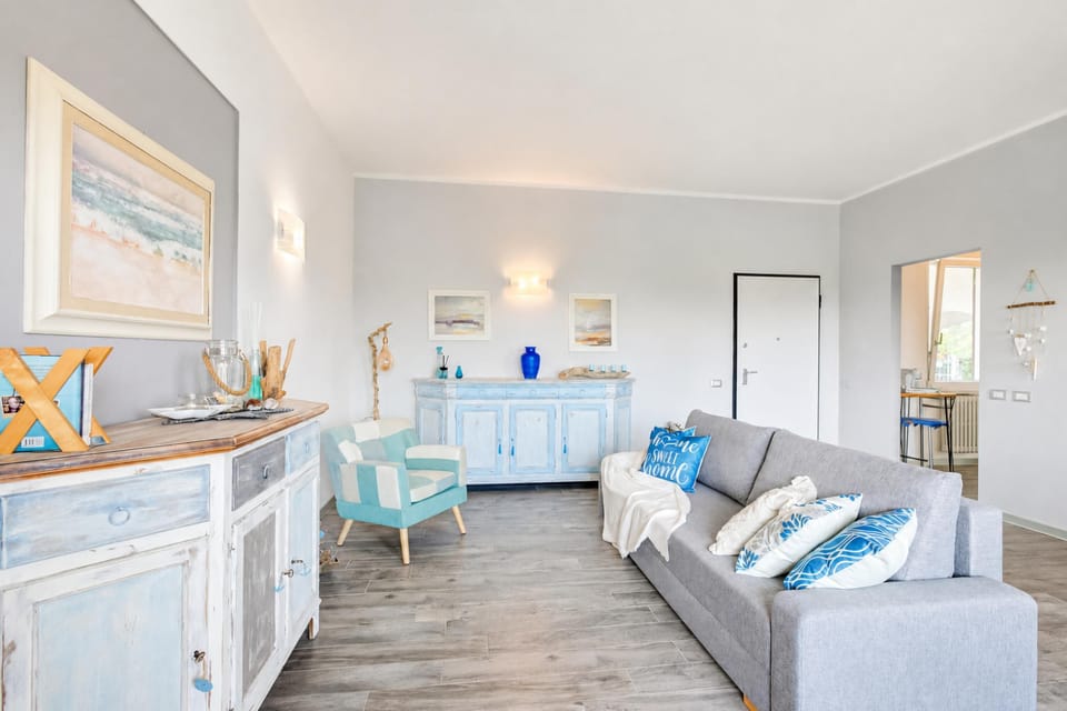 Living and dining room