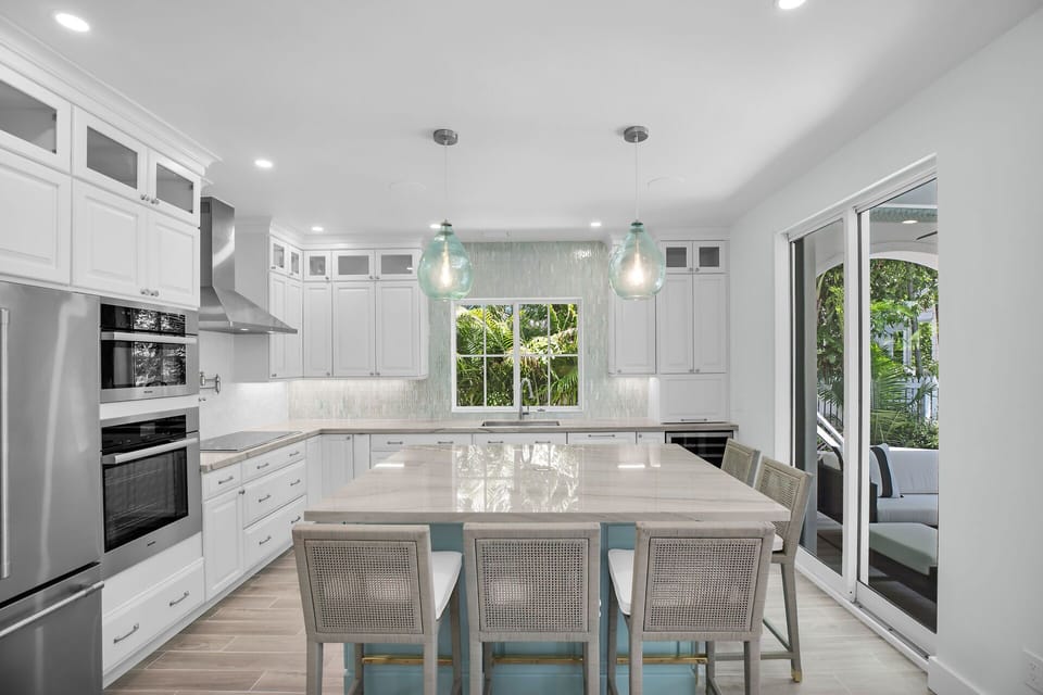 Fabulous kitchen for meal or snack prep!