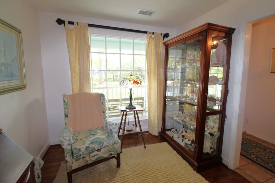 Marsh-Gayz-Extra Living Space