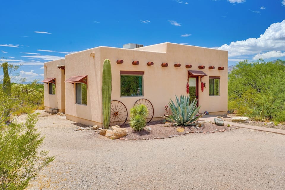 Tucson Vacation Rental | 2BR | 2BA | 1,500 Sq Ft | 1 Step Required