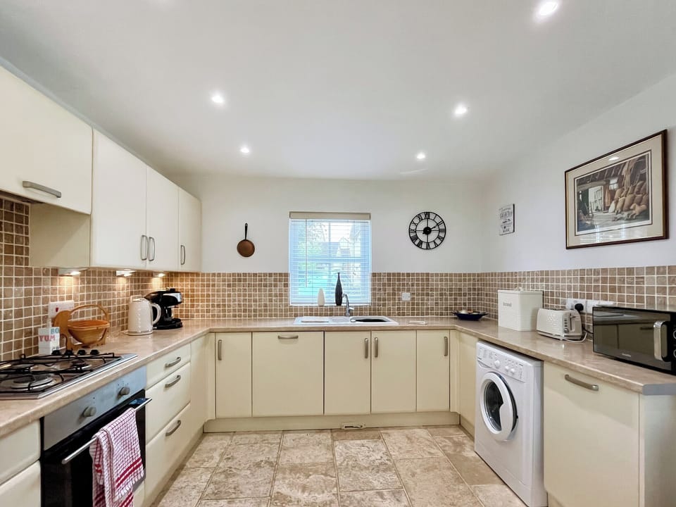 Kitchen/diner | Copper Cottage, Atworth, Near Melksham
