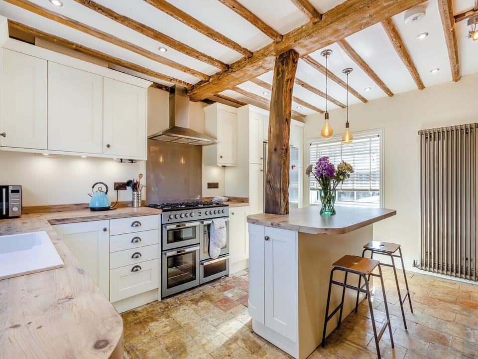 Kitchen | Cathedral View Farmhouse, Ely