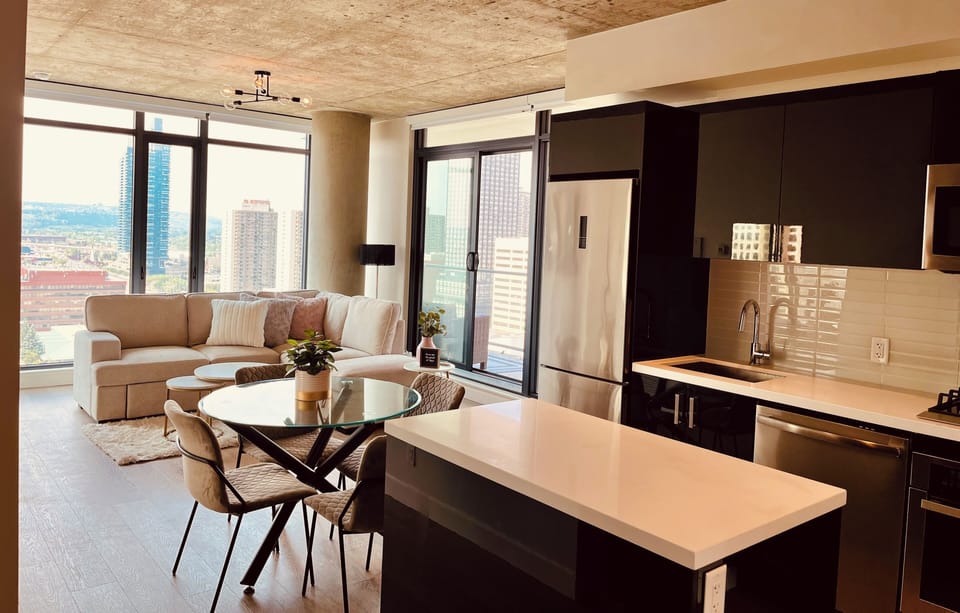 Kitchen with high-end appliances