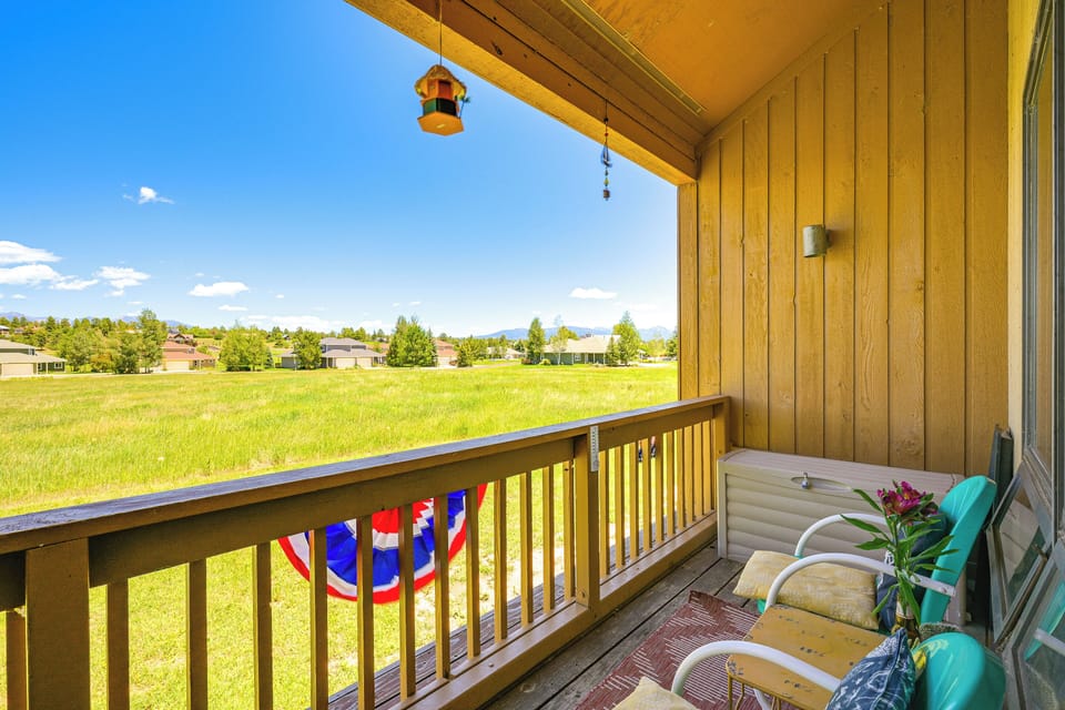 Pagosa Springs Vacation Rental | Studio | 1BA | 684 Sq Ft | 5 Steps Required