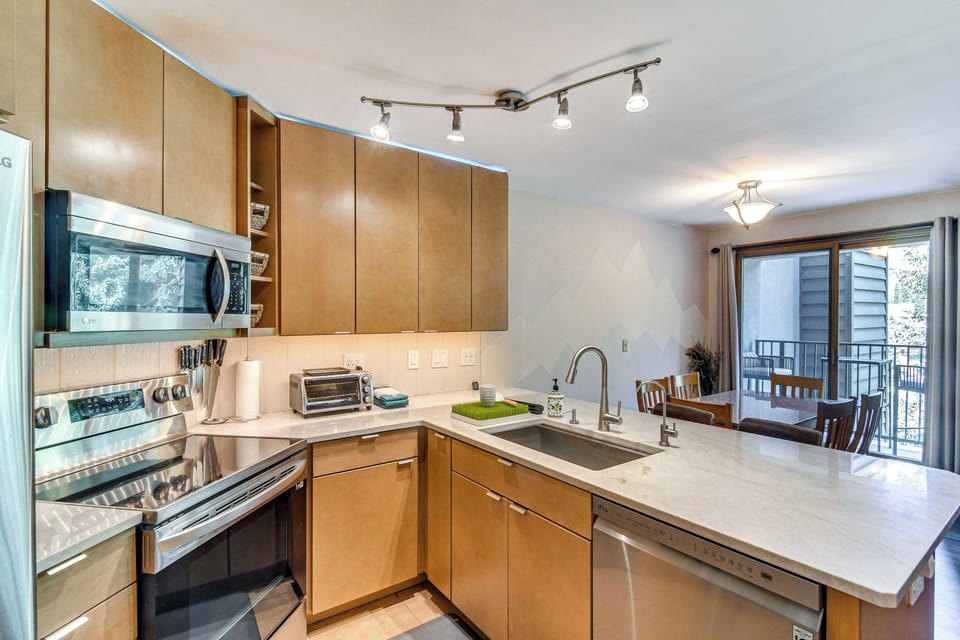 Fully Equipped Kitchen | Keyless Entry