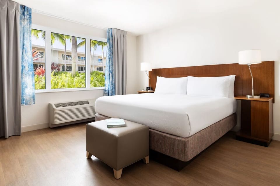 Unit with King size bed