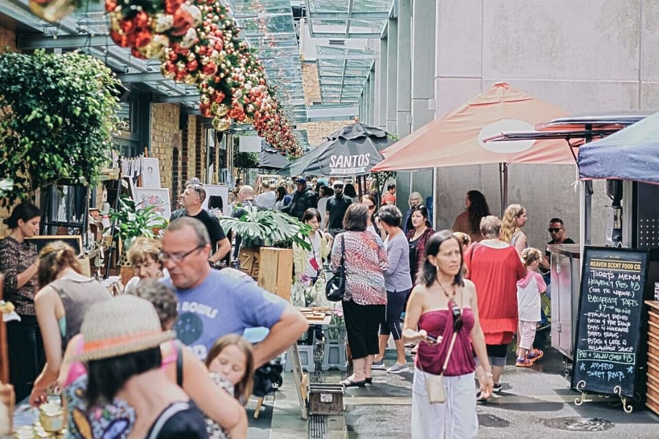 Victoria Park Markets (nearby)