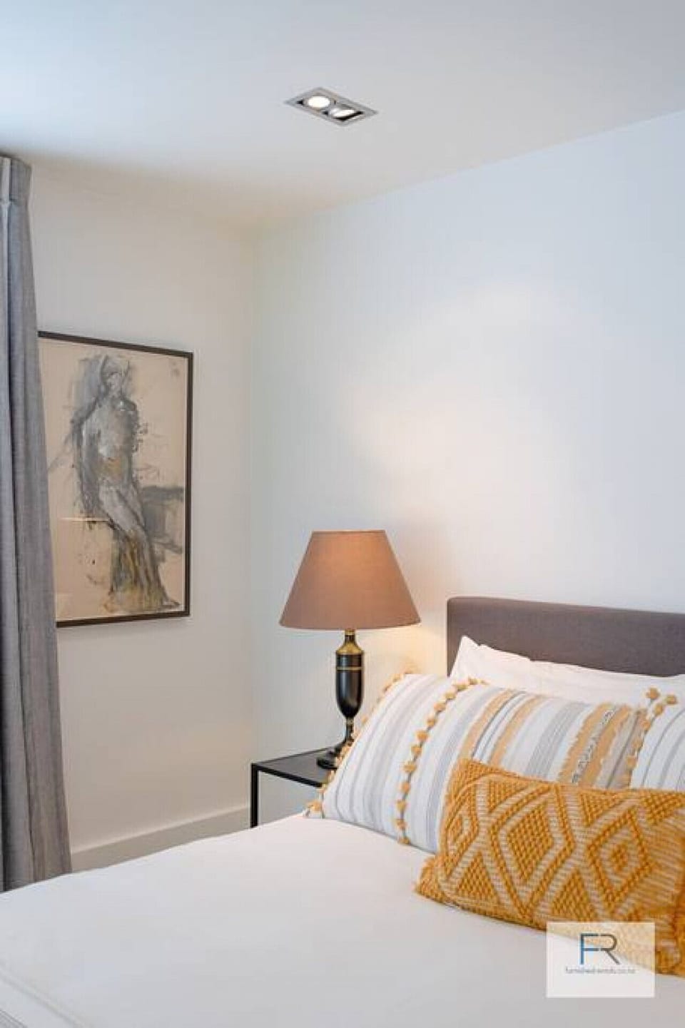 Bedroom with the queen size bed