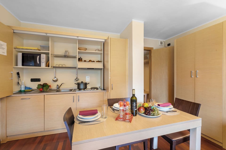 Kitchen and dining area