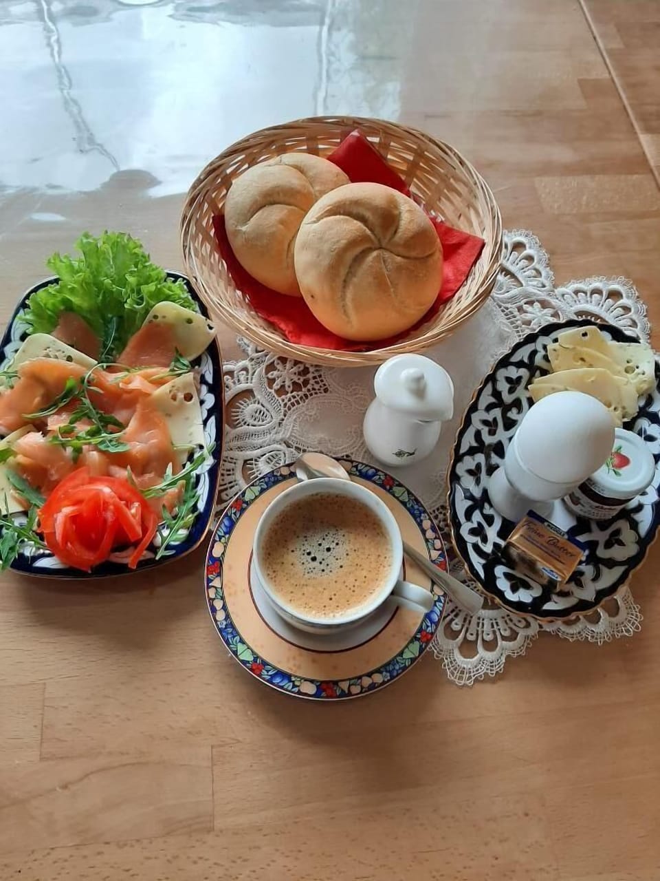 Breakfast meal