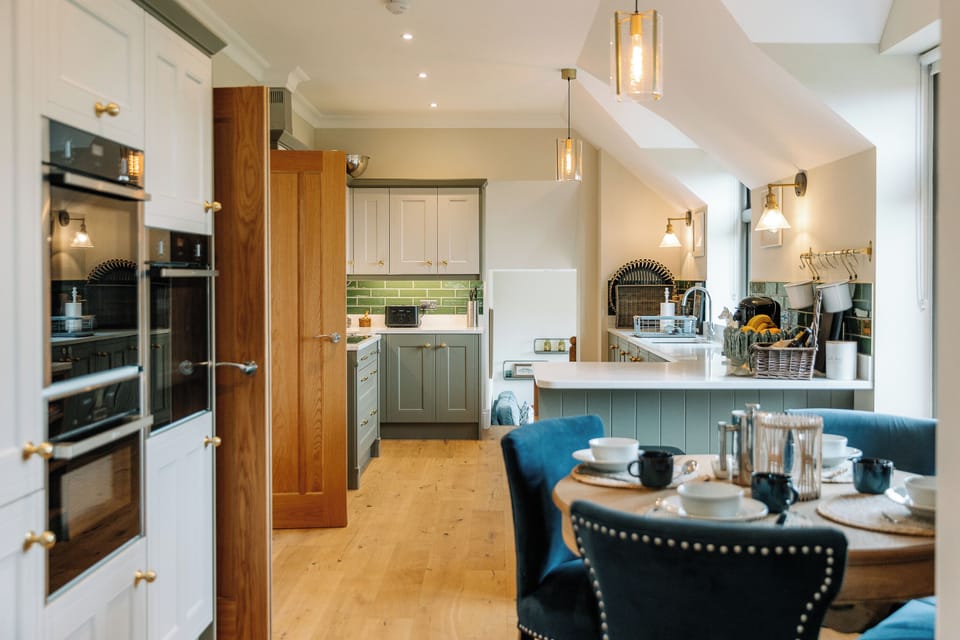 Kitchen 02