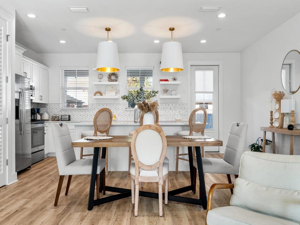 First floor Dining Area