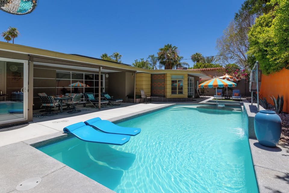 Welcome to Casitas Del Monte