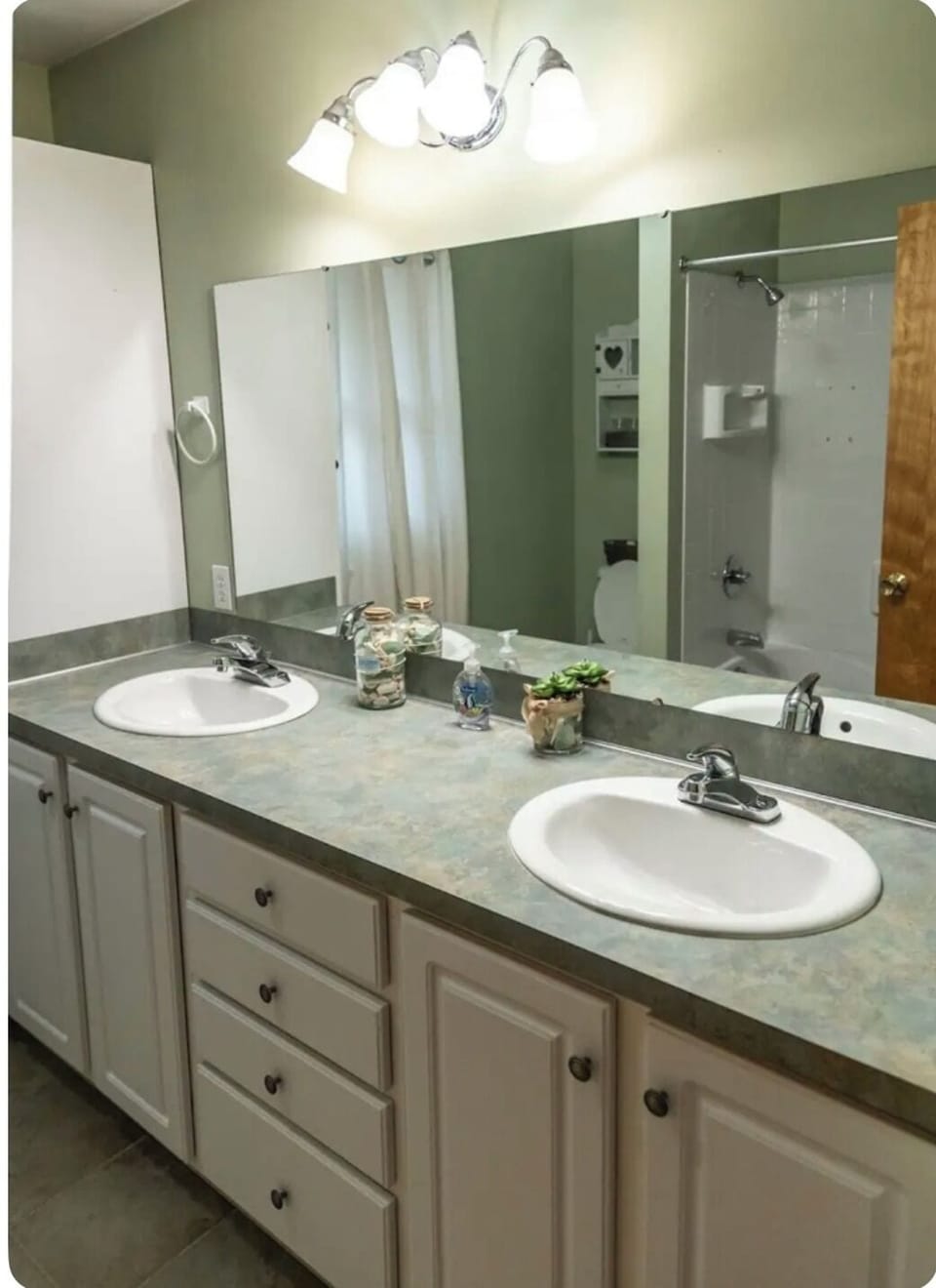 Master bathroom