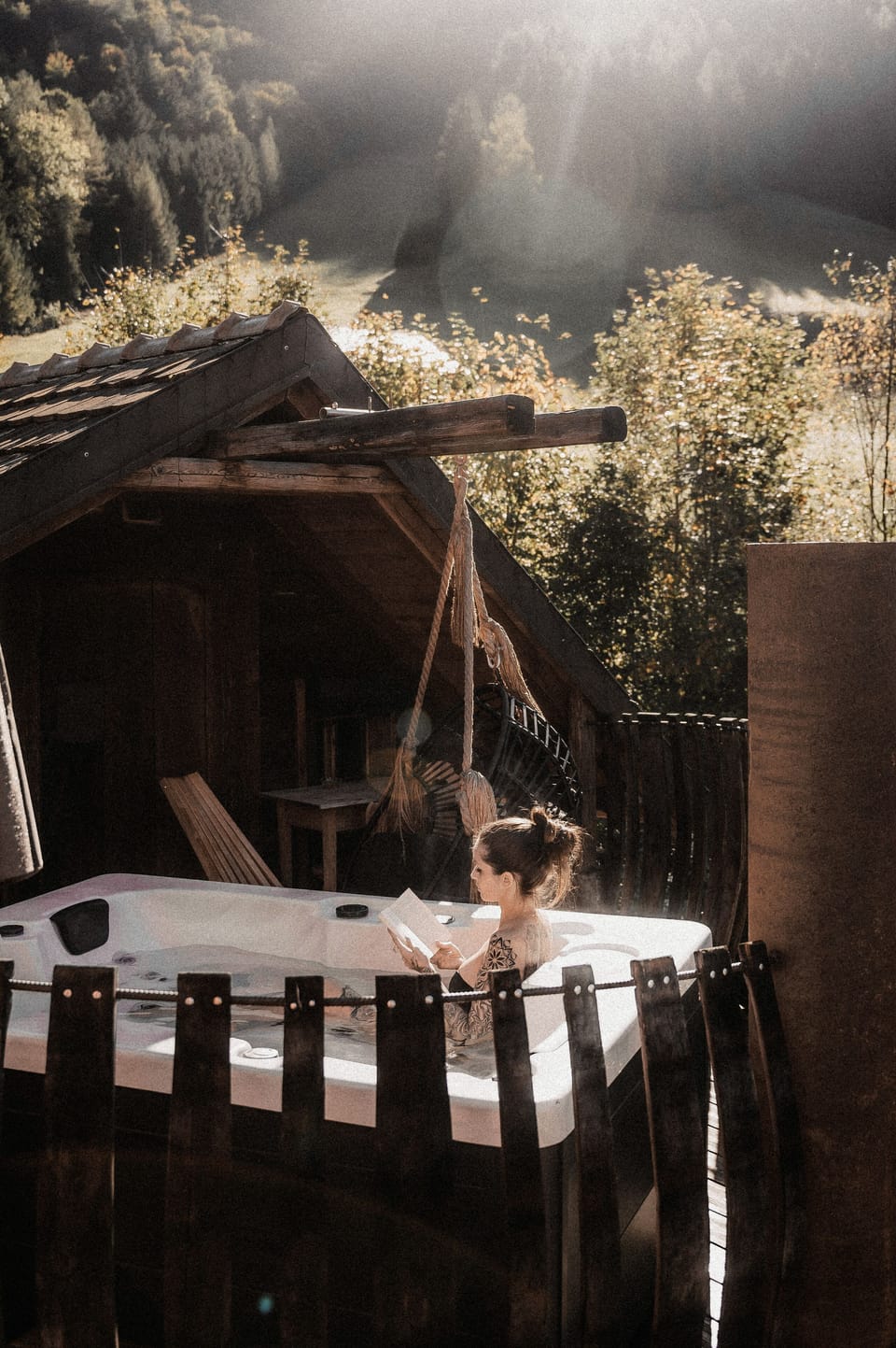 Outdoor spa tub