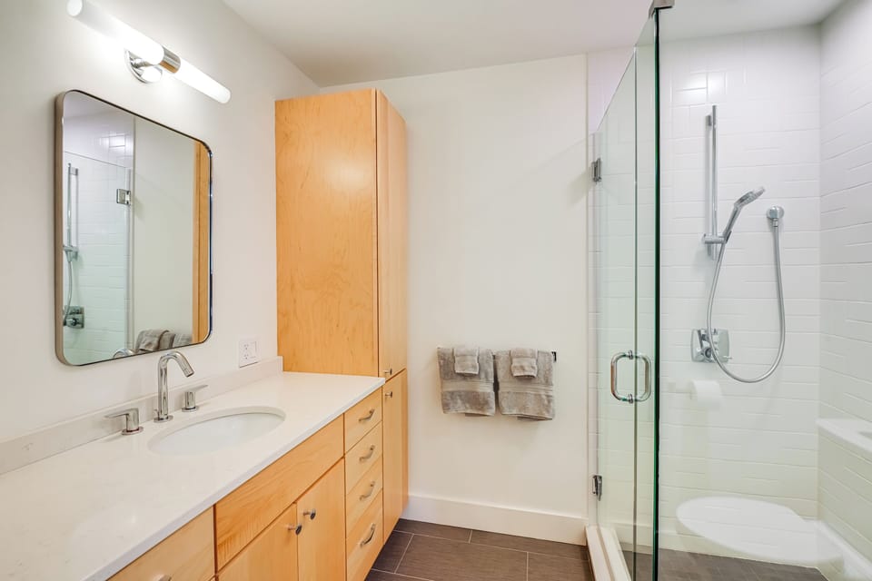 En-Suite Bathroom