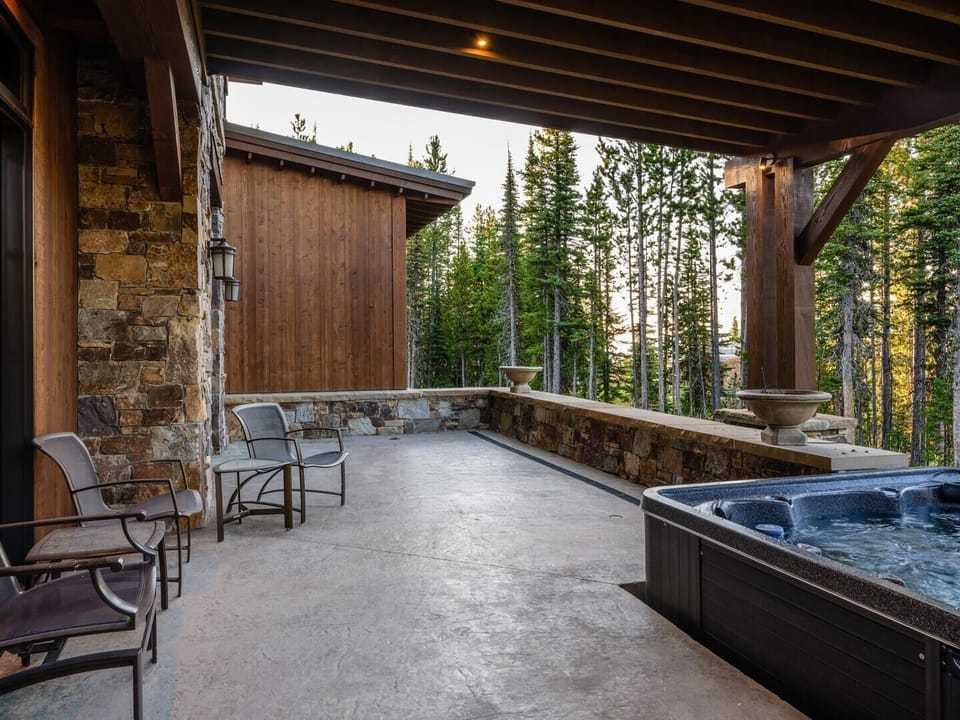 Indoors, Tub, Hot Tub, House, Porch