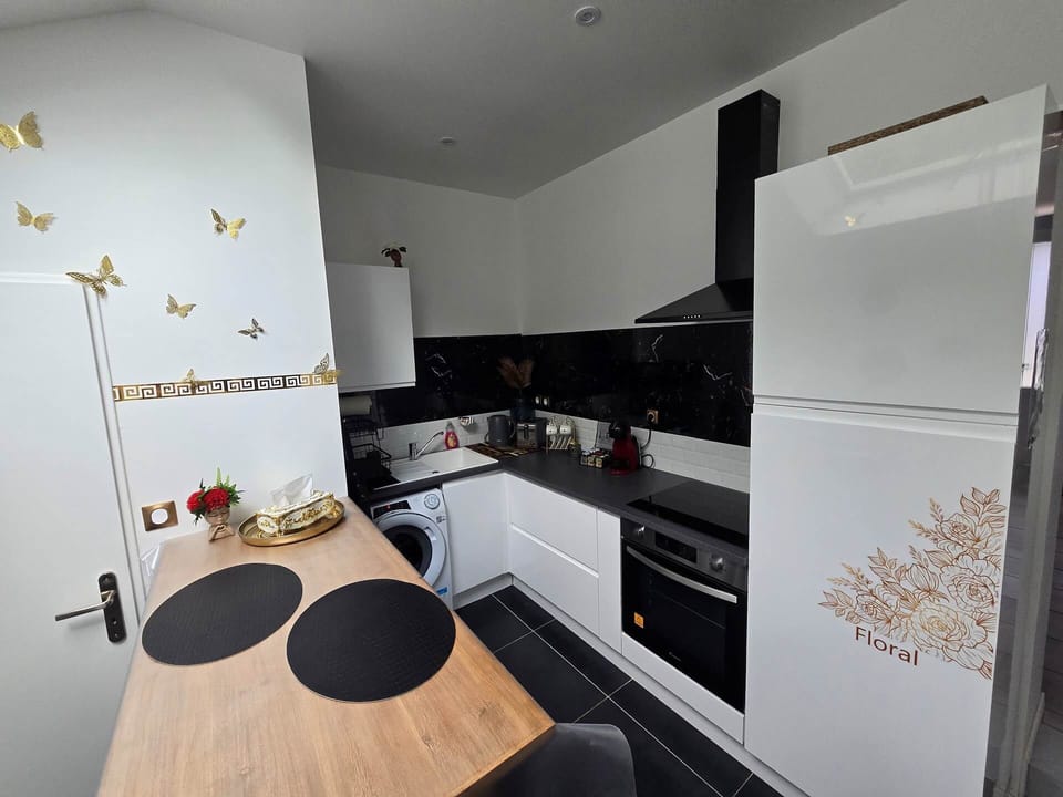 ESPACE CUISINE TOUTE EQUIPEE