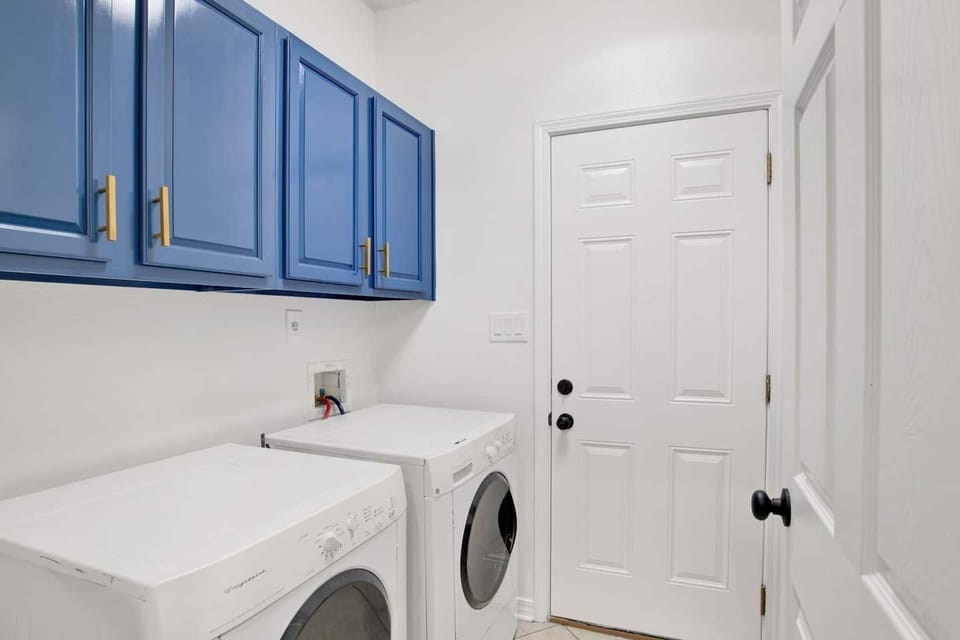 Modern washer/dryer